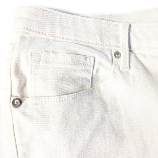 Mossimo White Stretch Denim Jean Shorts Size 18 (Bermuda Mid-Rise)
